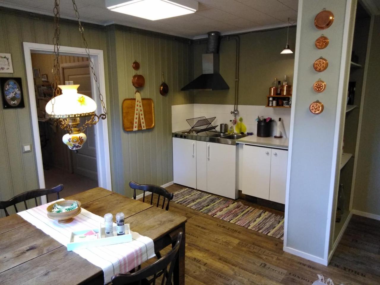Sunny Hill Cottage Bergvik ภายนอก รูปภาพ